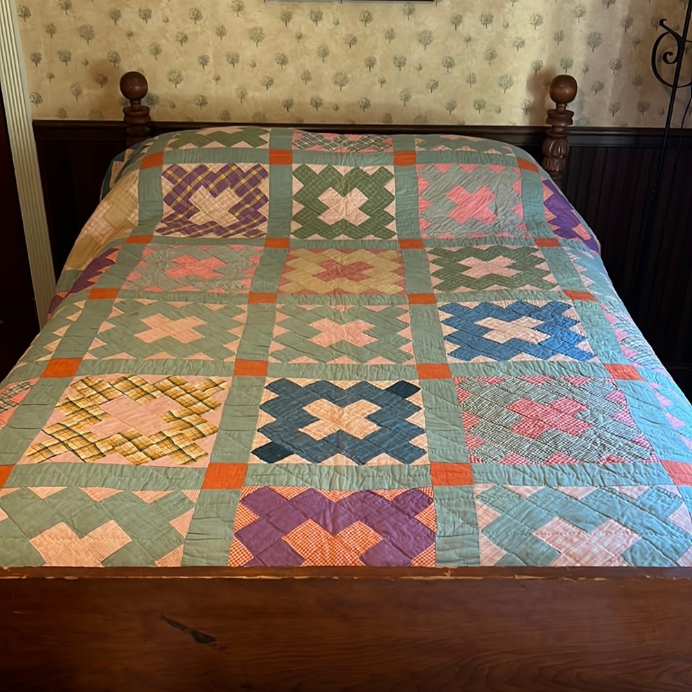 Vintage Circa 1910 “Block Album” quilt